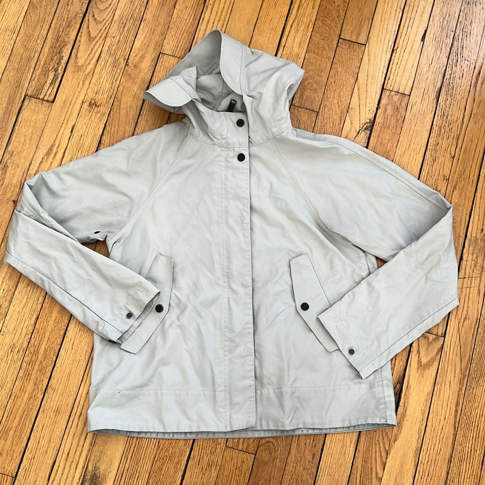 Everlane Cropped City Anorak in Small